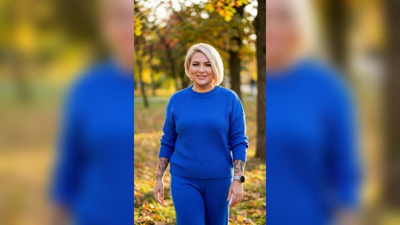 Webcam chat profile for Barbilove: Dancing