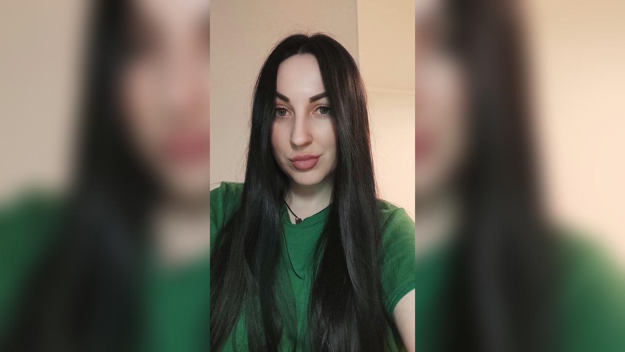 Webcam chat profile for VelvetJuliet: Cooking