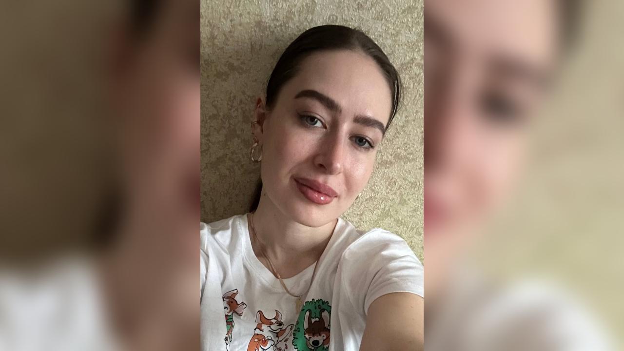 Webcam chat profile for ToriMitori: Outfits