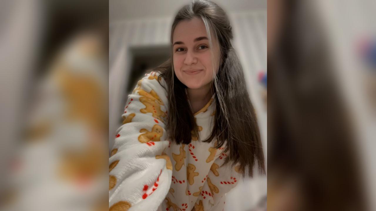 Webcam chat profile for 001PrettyFlower: Sports