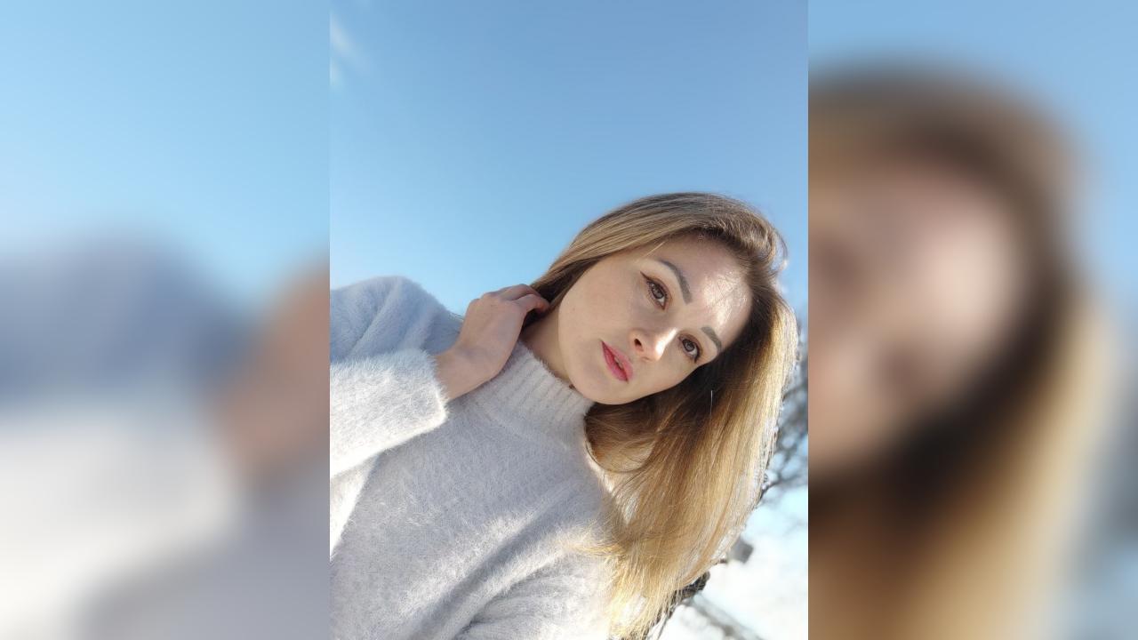 Webcam chat profile for Amarella: Dancing