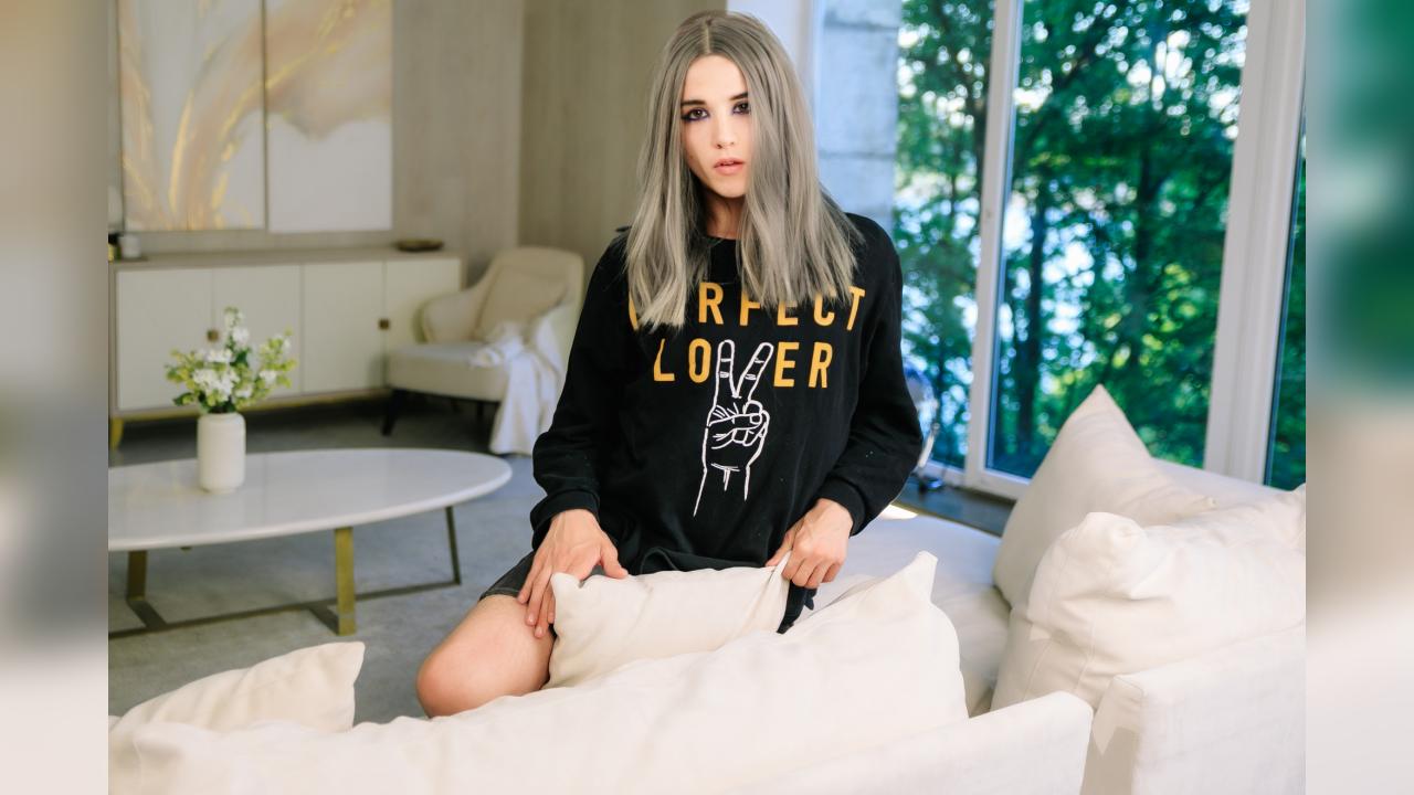 Webcam chat profile for HellenSpellman: Dominatrix