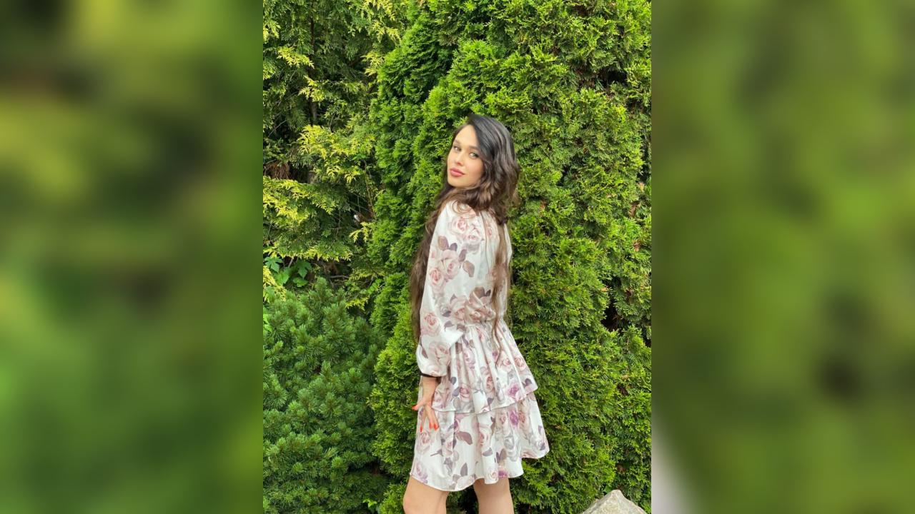 Webcam chat profile for BelaMia: Ask about my Hobbies