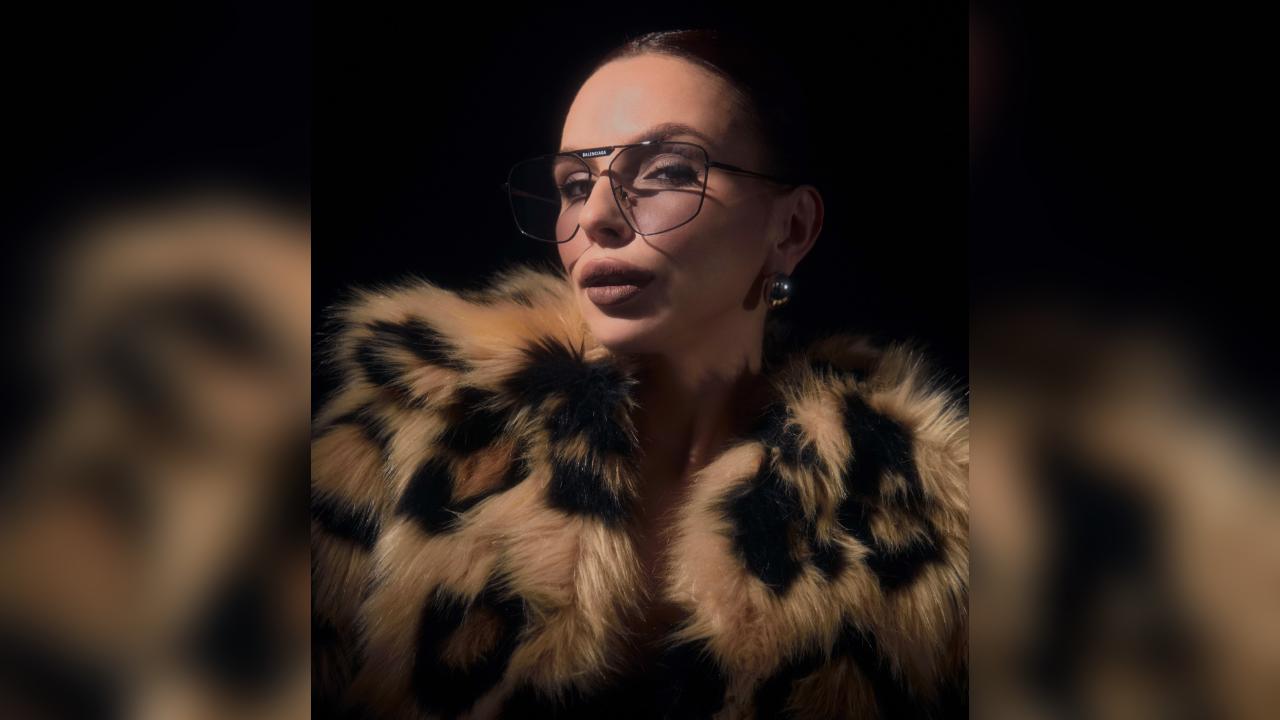 Webcam chat profile for DianaChery: Outfits