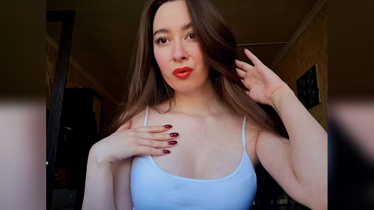 Webcam chat profile for Veluna: Dancing