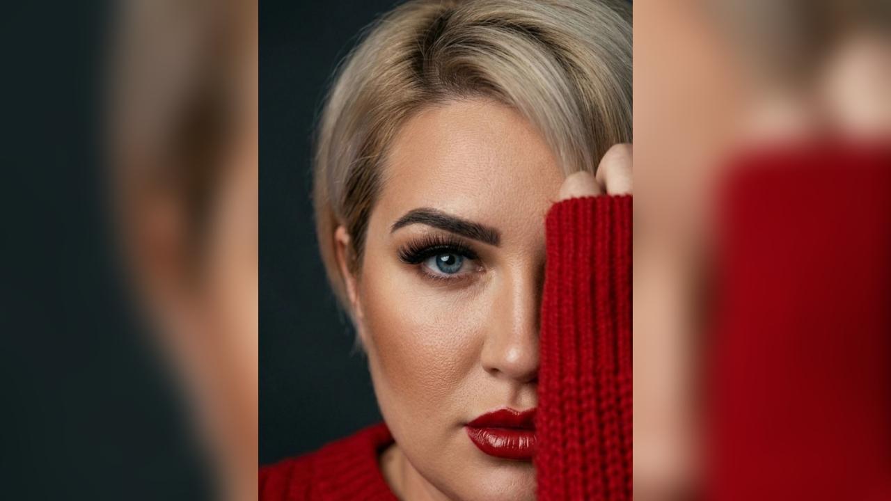 Webcam chat profile for Barbilove: Dancing