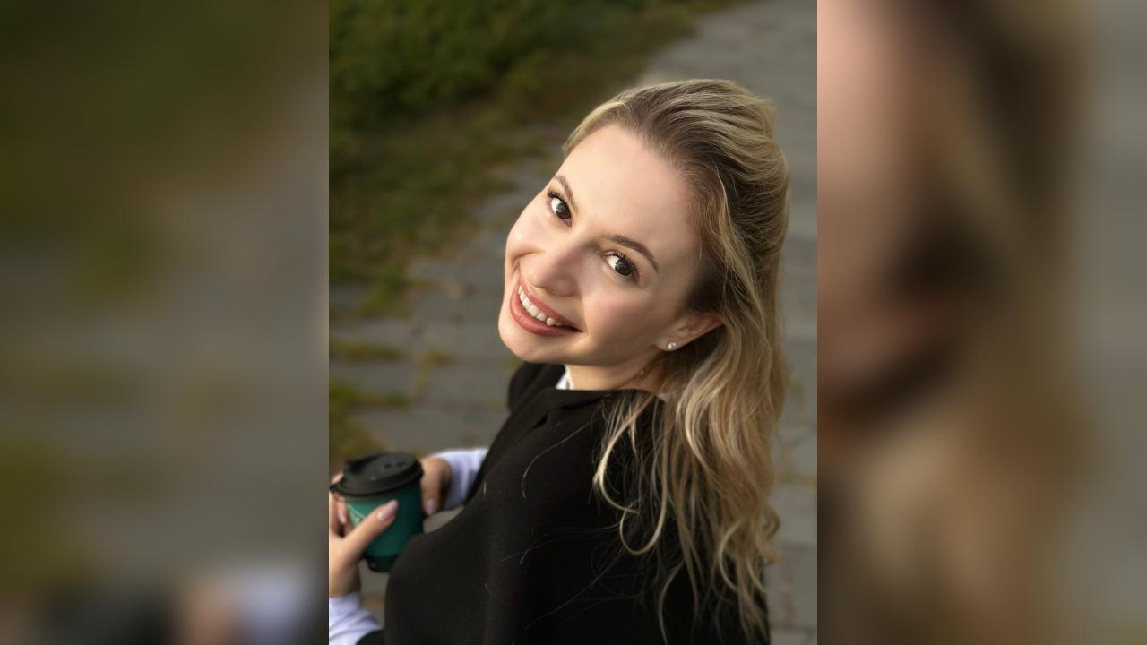 Webcam chat profile for LilyJane: Ask about my Hobbies