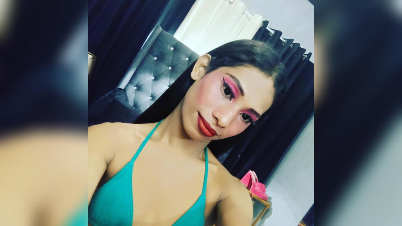 Webcam chat profile for hotcumjasminex: Legs, feet & shoes