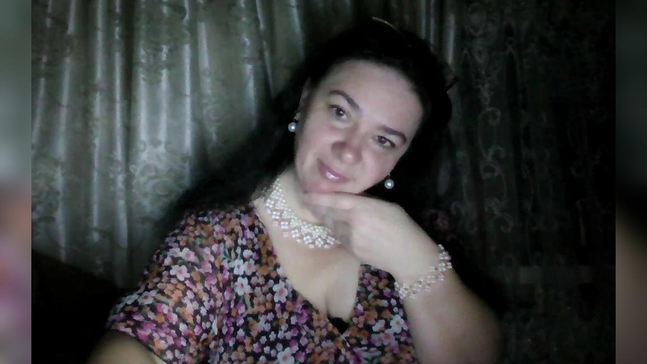 Webcam chat profile for 1CharmingLady: Outfits