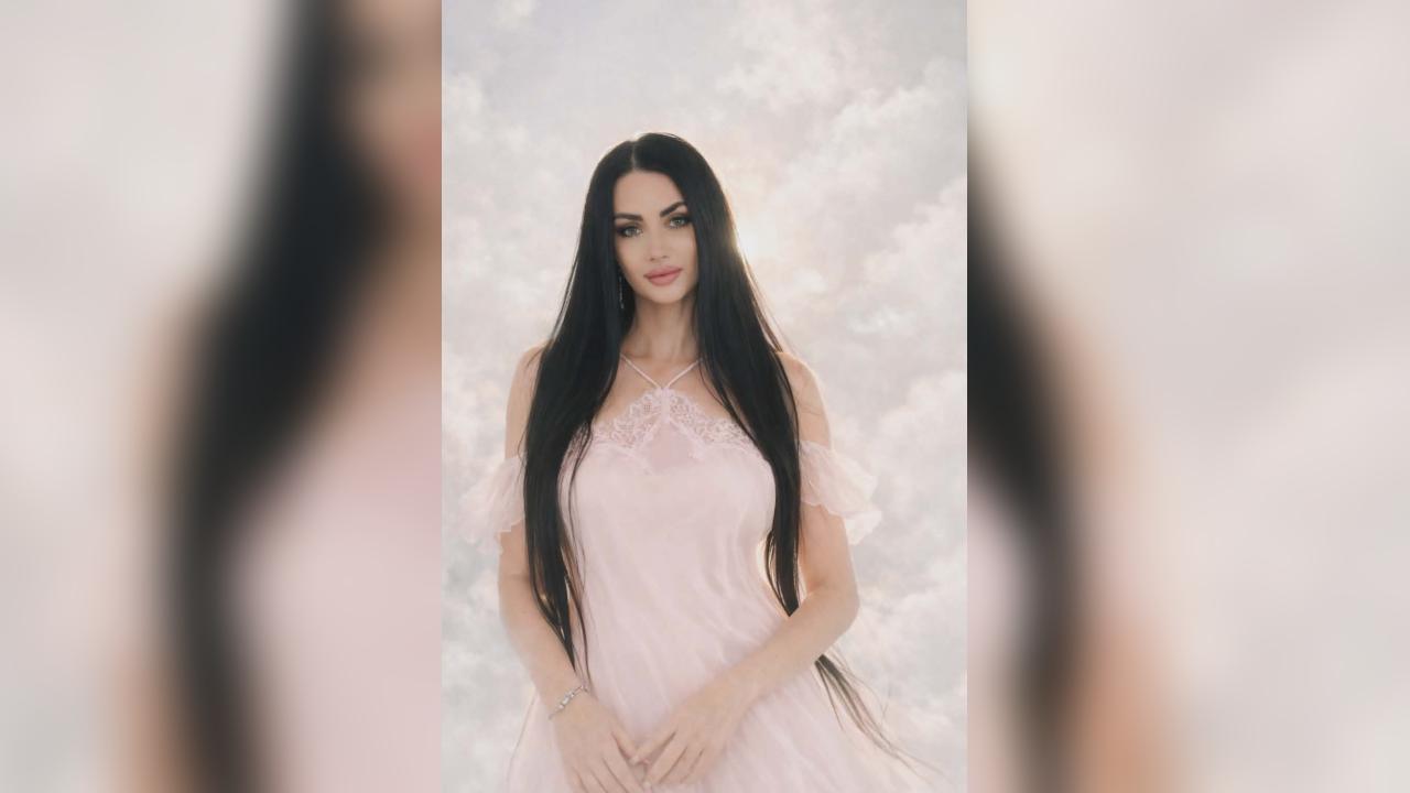 Webcam chat profile for 00Queen: Ask about my other interests