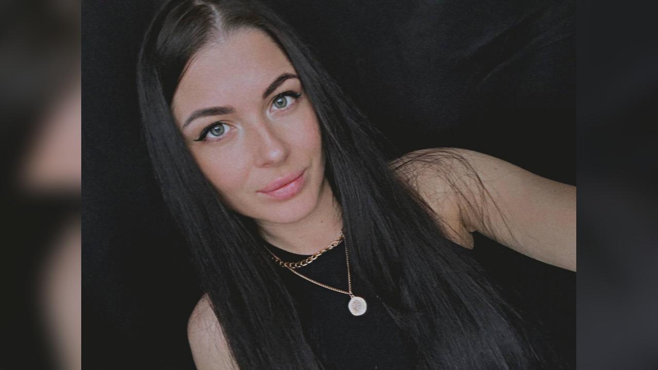 Webcam chat profile for Kitttene: Outfits