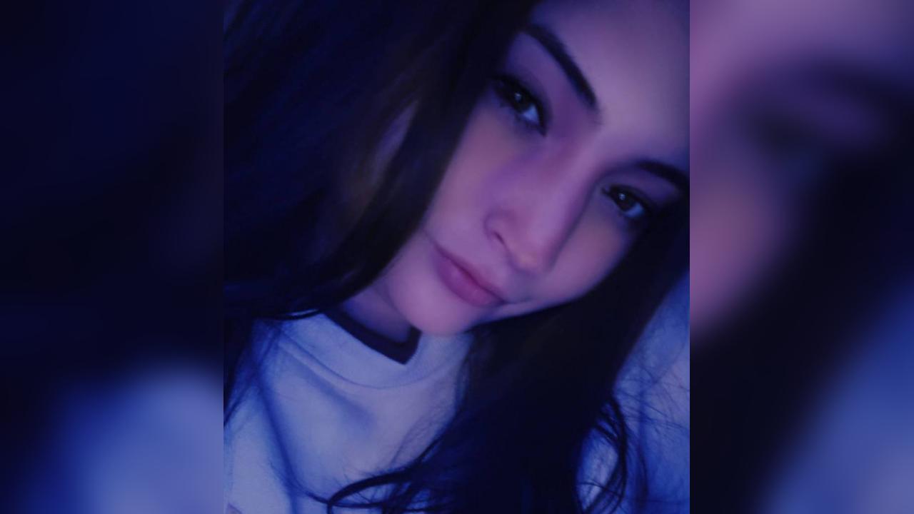 Webcam chat profile for AurayaMuse