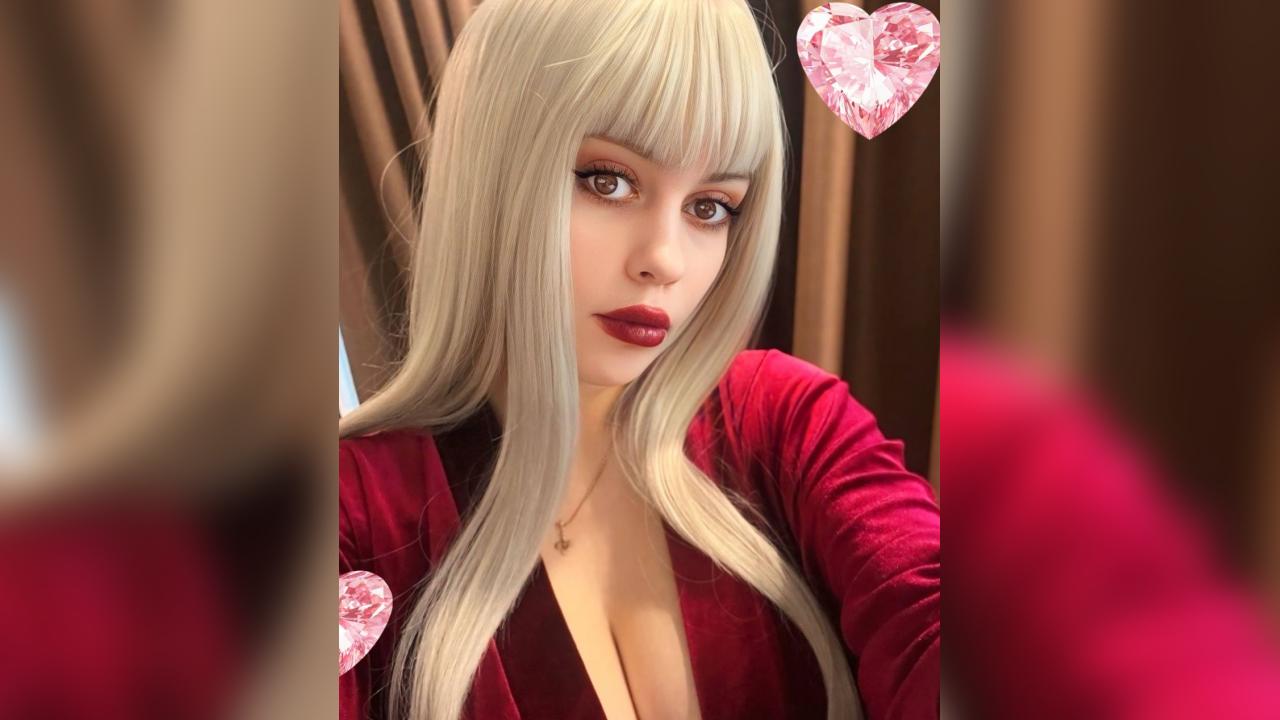 Webcam chat profile for A1delinee: Leather