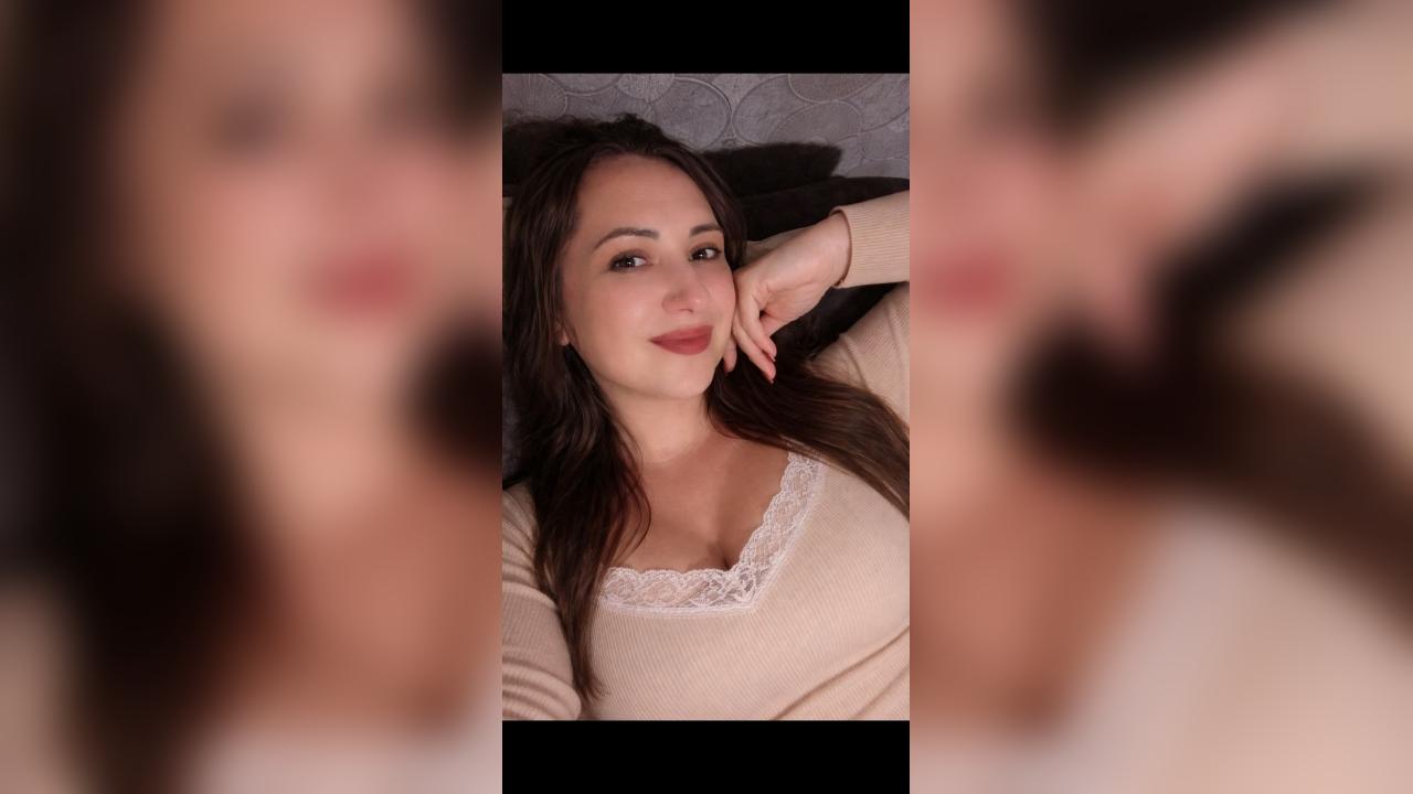 Webcam chat profile for KarolinnA: Ask about my Hobbies