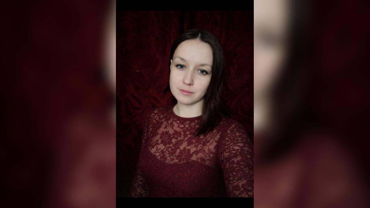 Webcam chat profile for AlianaRose: Piercings & tattoos