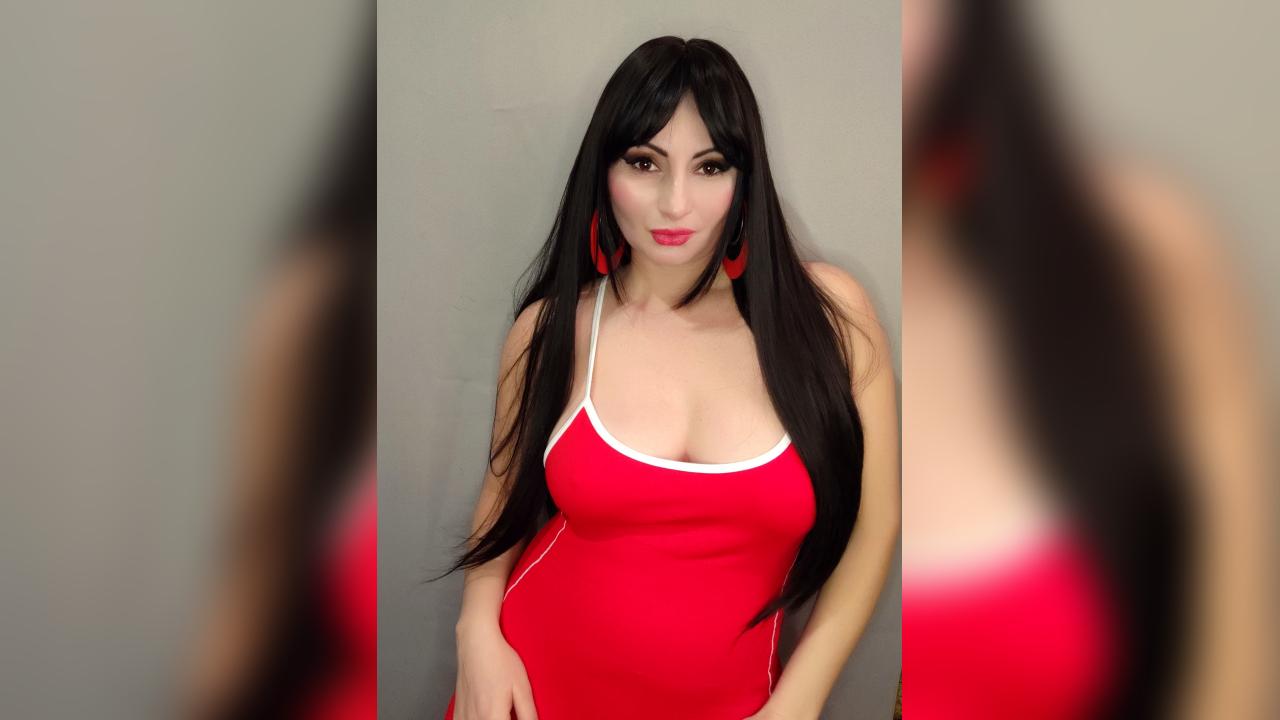 Webcam chat profile for Izida: Humor