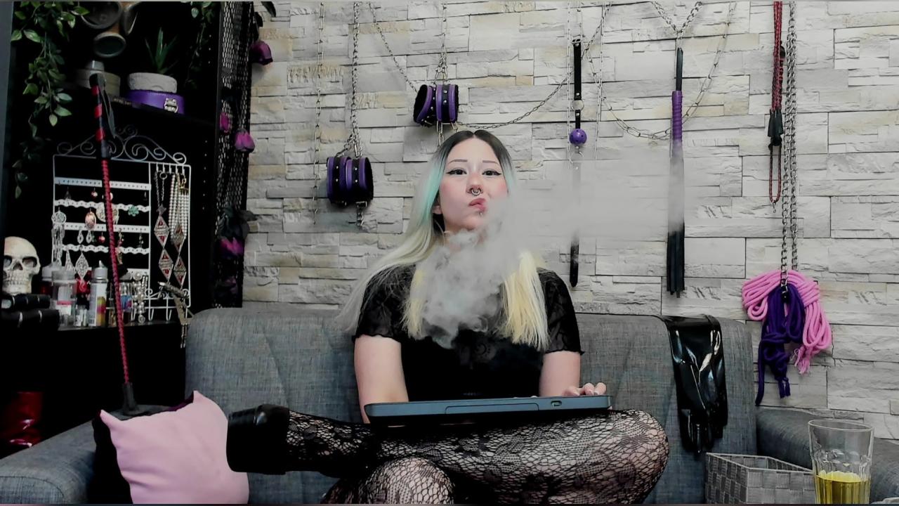 Webcam chat profile for KaziaSwart: Dominatrix