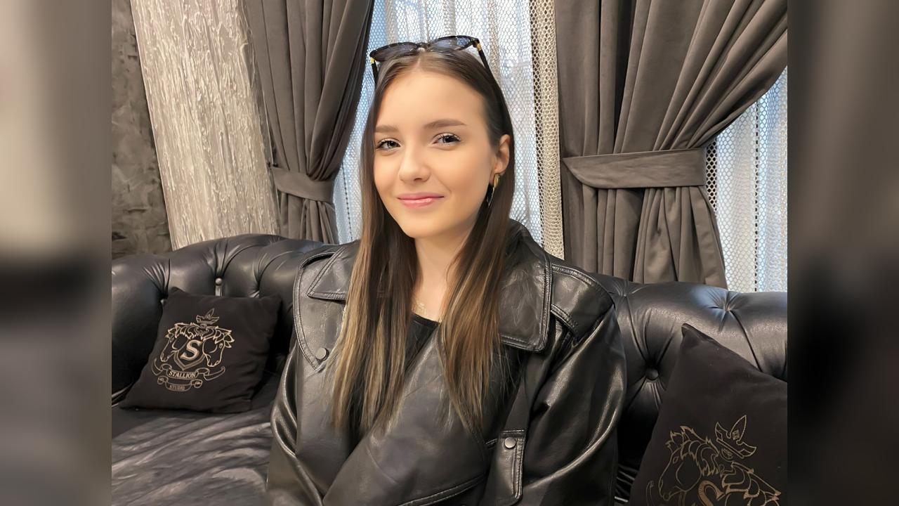 Webcam chat profile for FibieO72: Leather