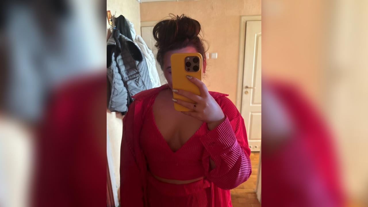 Webcam chat profile for AurayaMuse