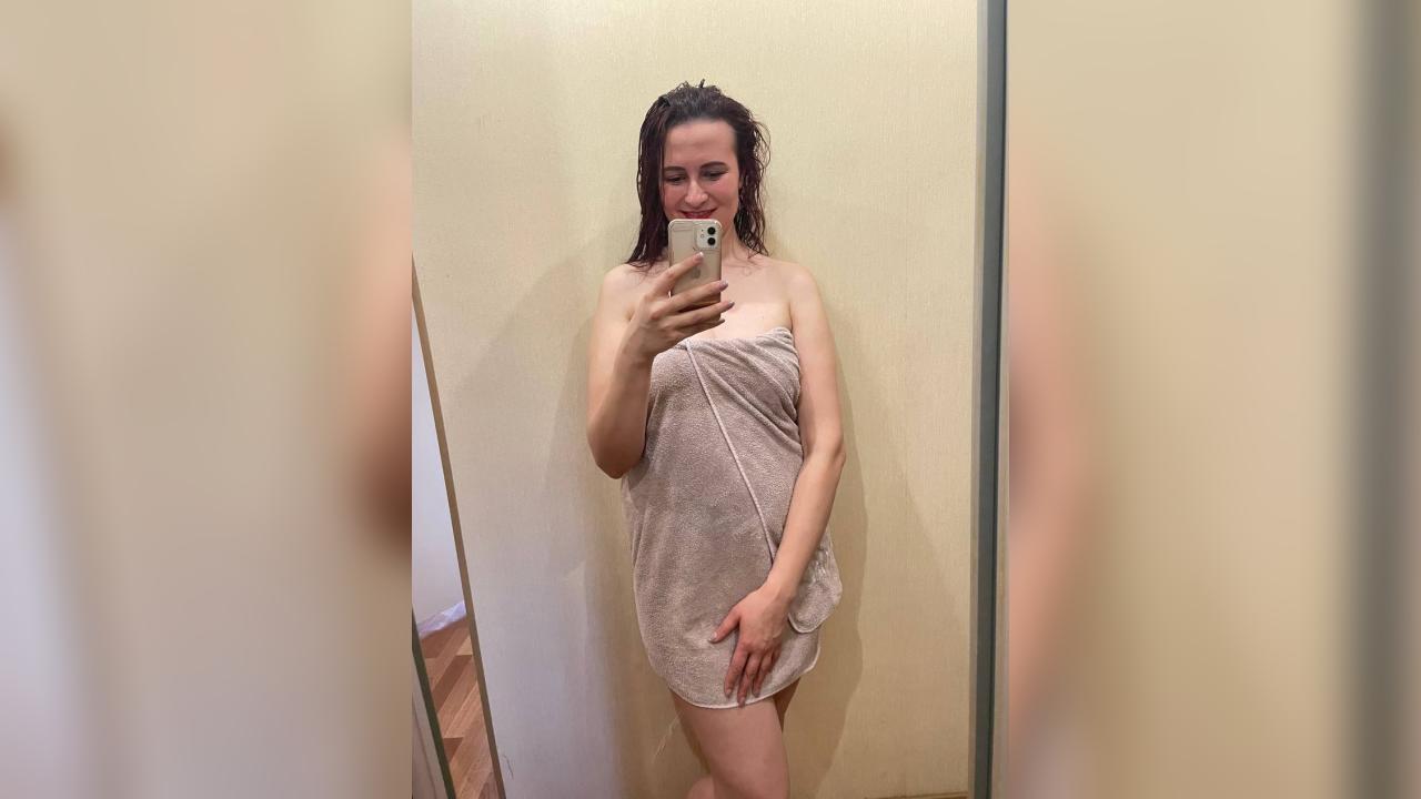 Webcam chat profile for 1CreamRaspberry