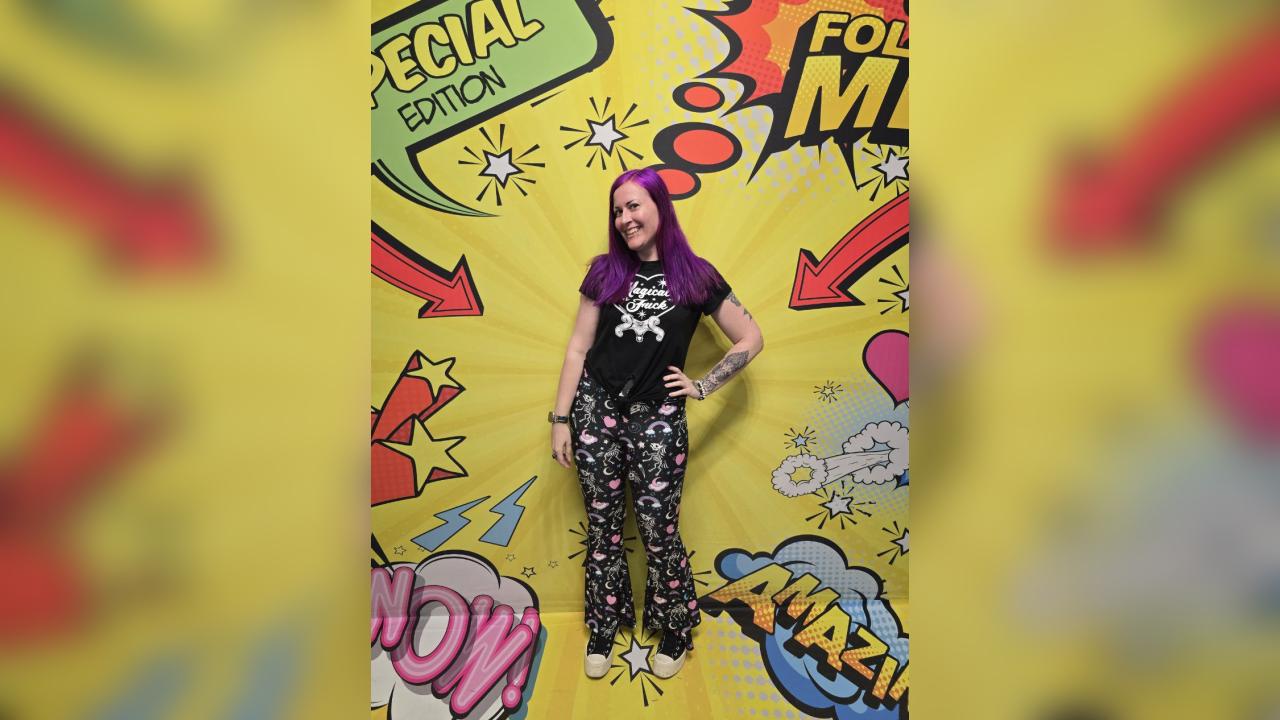 Webcam chat profile for gennyrock: Exhibition