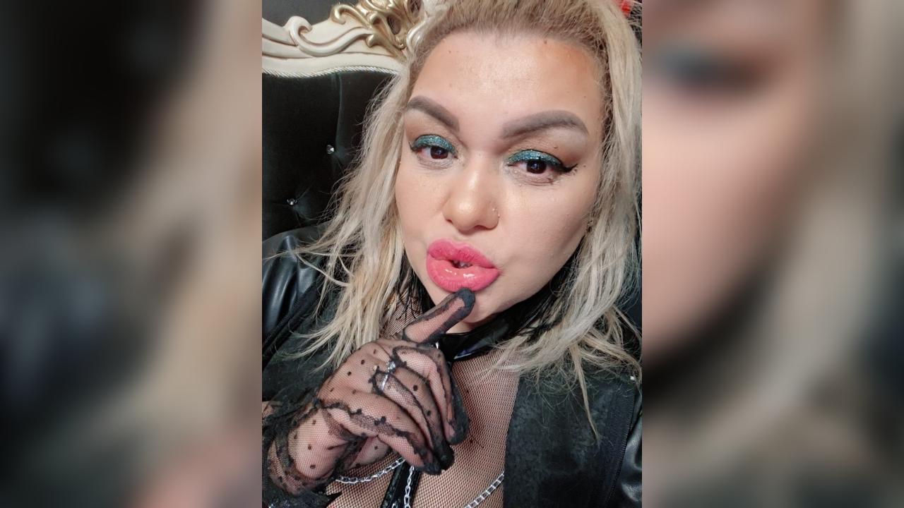 Webcam chat profile for MissTabitha: Dominatrix