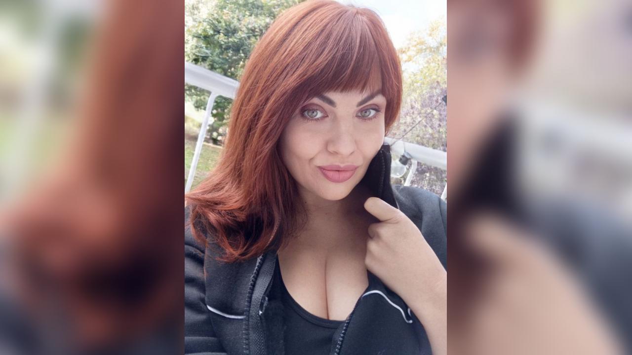 Webcam chat profile for AureliaLunit: Ask about my Hobbies