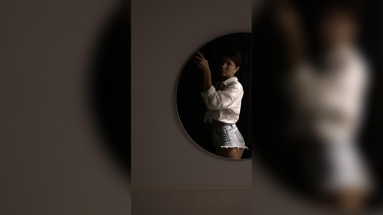 Webcam chat profile for darksi: Art