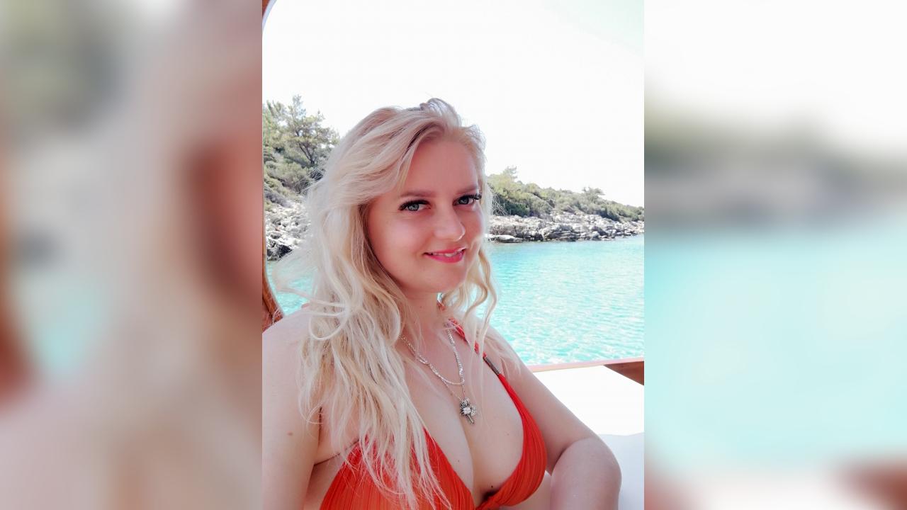 Webcam chat profile for AlinaSkye: Outfits