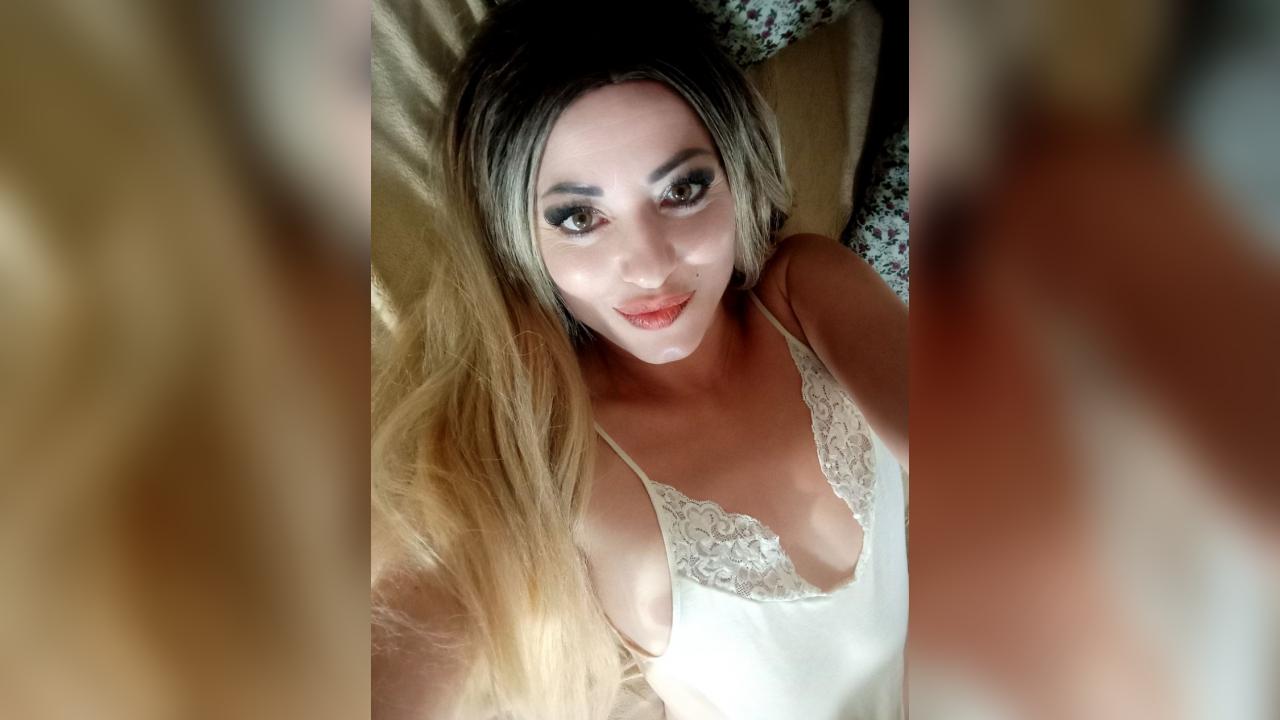 Webcam chat profile for lionessforever1: Bondage & discipline