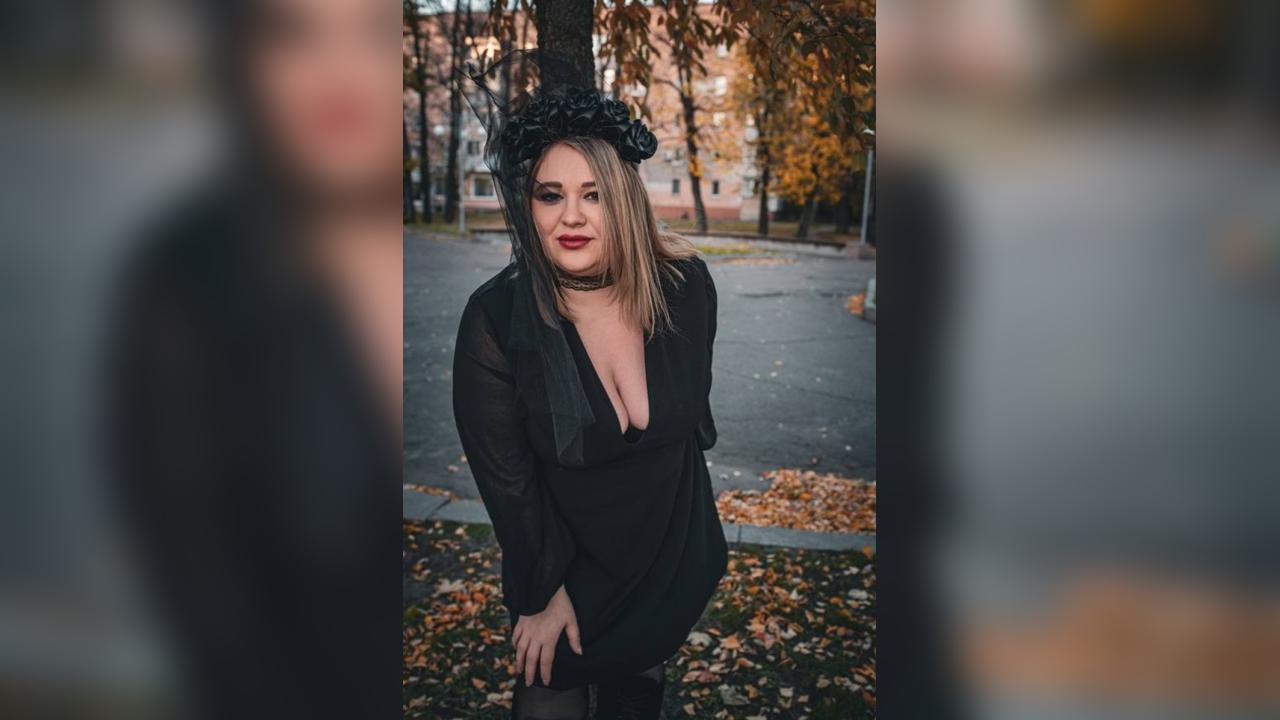 Webcam chat profile for IceBaby063: Nails