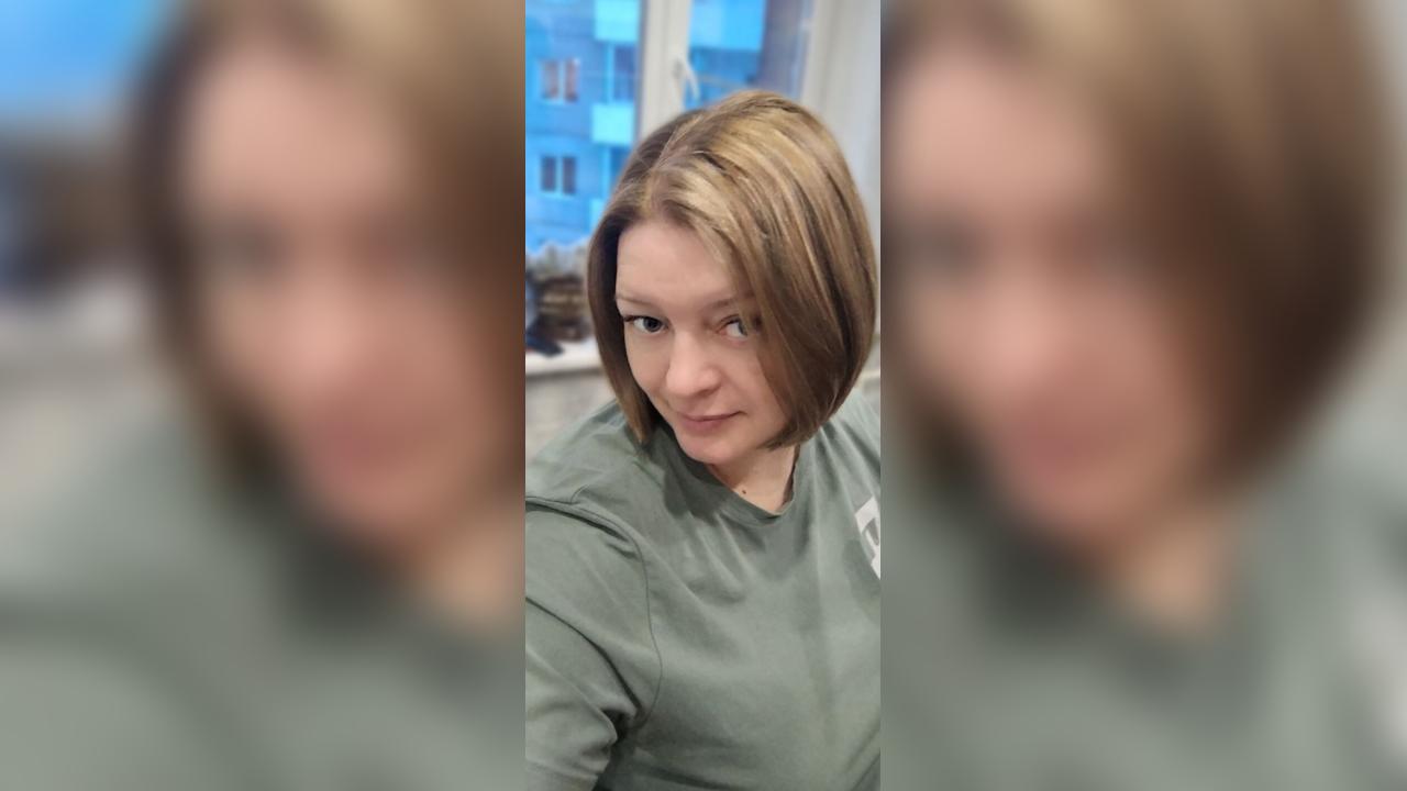 Webcam chat profile for Aveline: Ask about my Hobbies