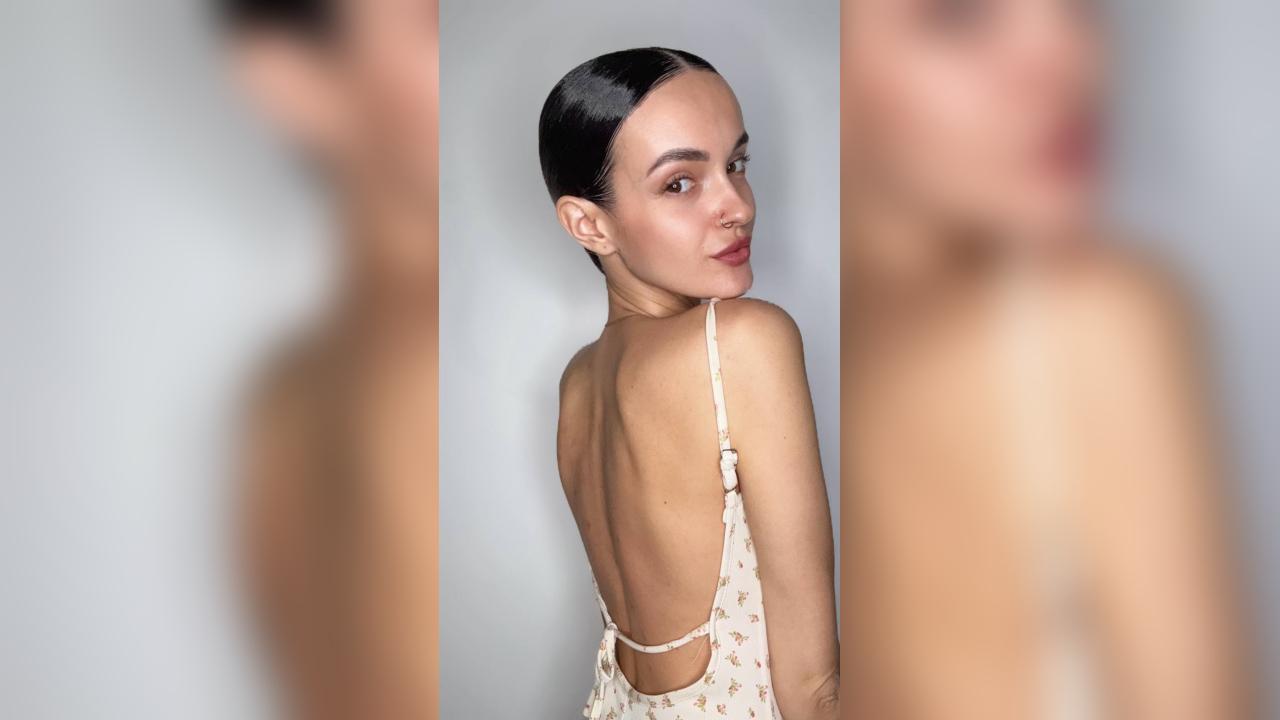 Webcam chat profile for 00FireGirl