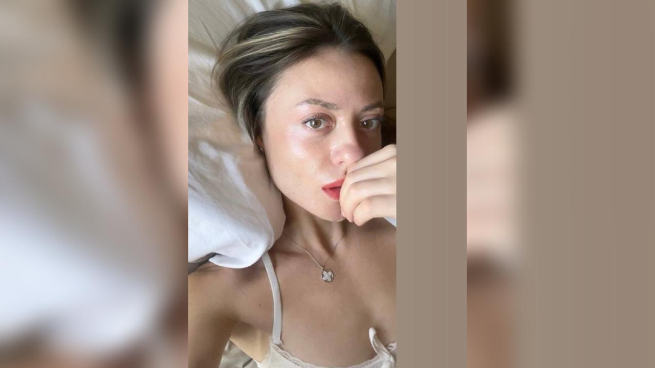 Webcam chat profile for MiraTravel: Dancing