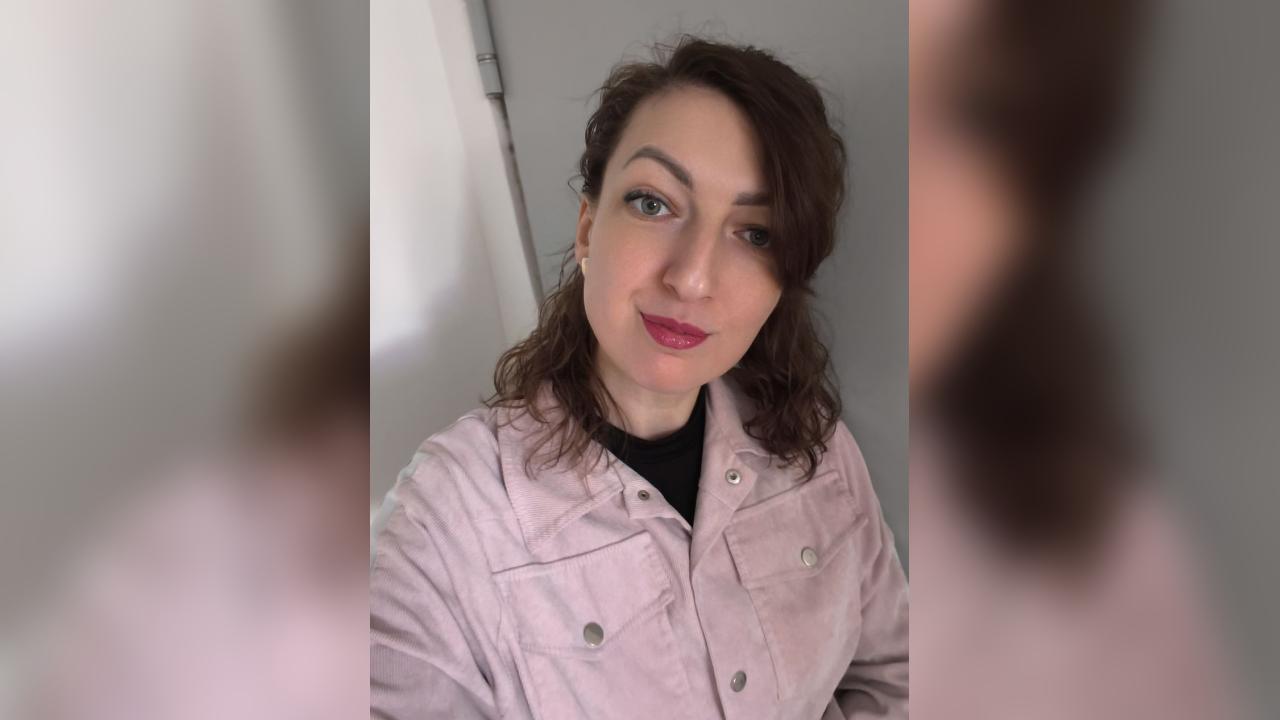 Webcam chat profile for Liiora: Dancing