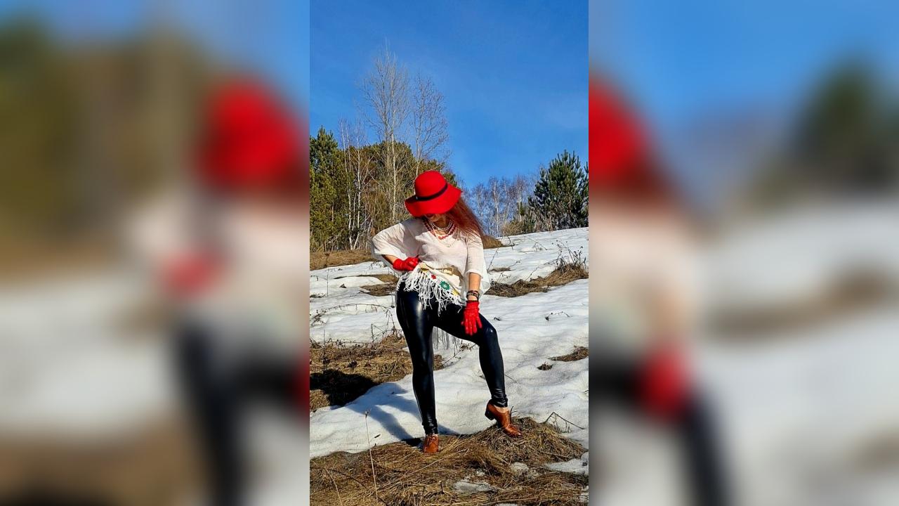 Webcam chat profile for Amla: Bondage & discipline