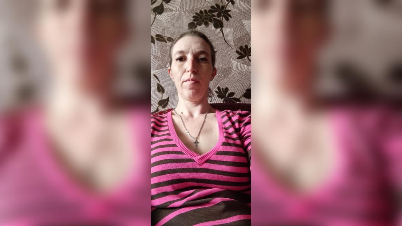 Webcam chat profile for EveningxBreeze: Nails