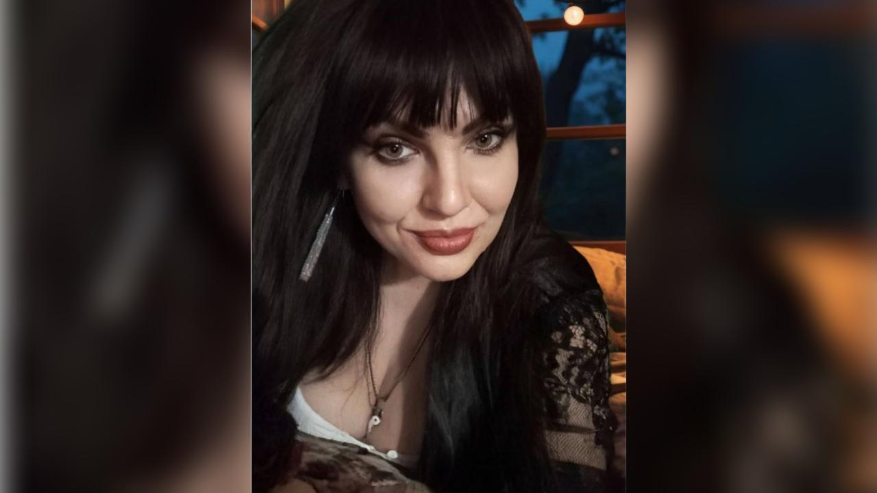 Webcam chat profile for AureliaLunit: Ask about my Hobbies