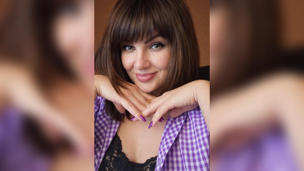 Webcam chat profile for AureliaLunit: Ask about my Hobbies