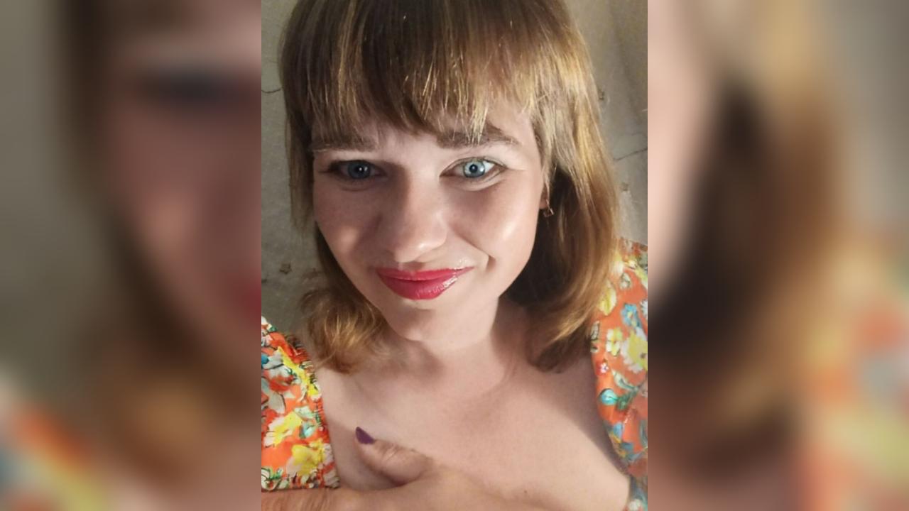 Webcam chat profile for Tersia: Ask about my Hobbies