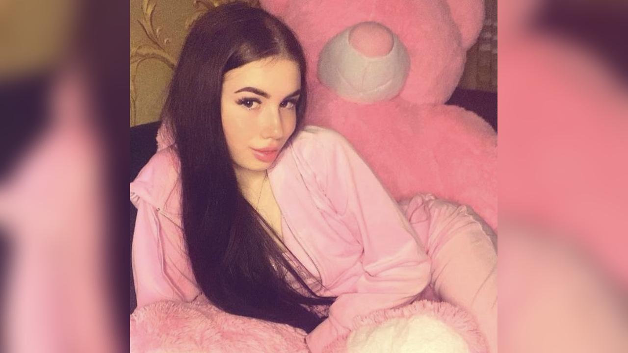 Webcam chat profile for BarbieMee