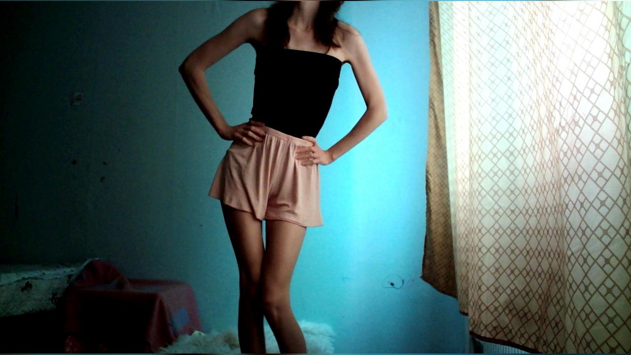 Webcam chat profile for Famefortune: Dancing