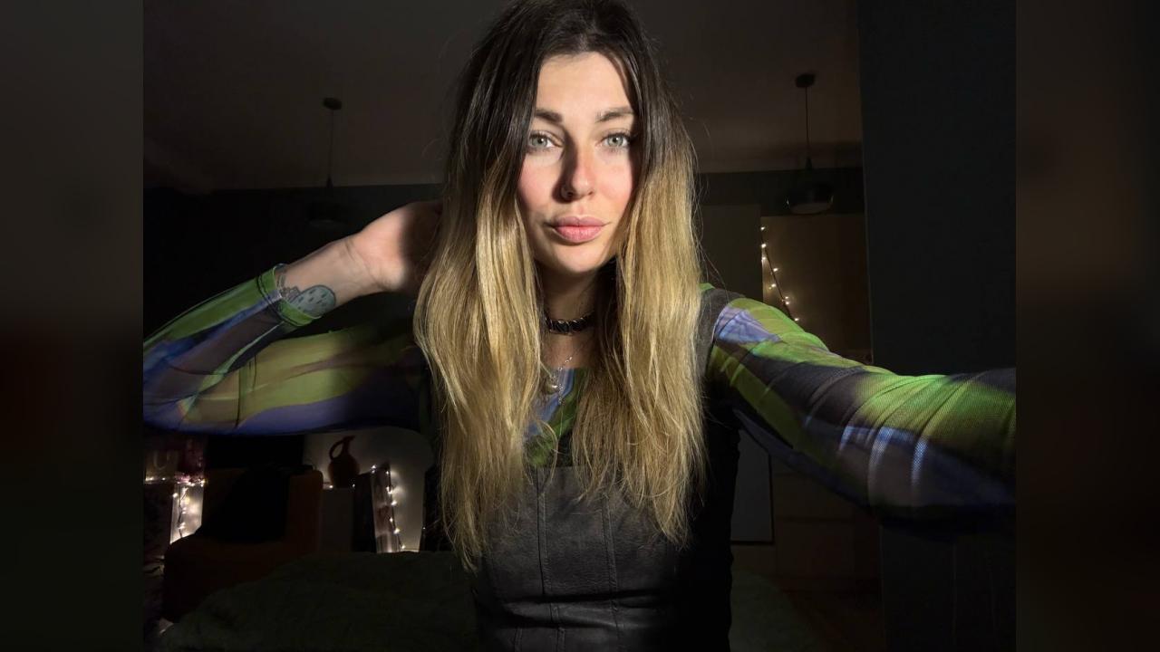 Webcam chat profile for RitaTease: Leather