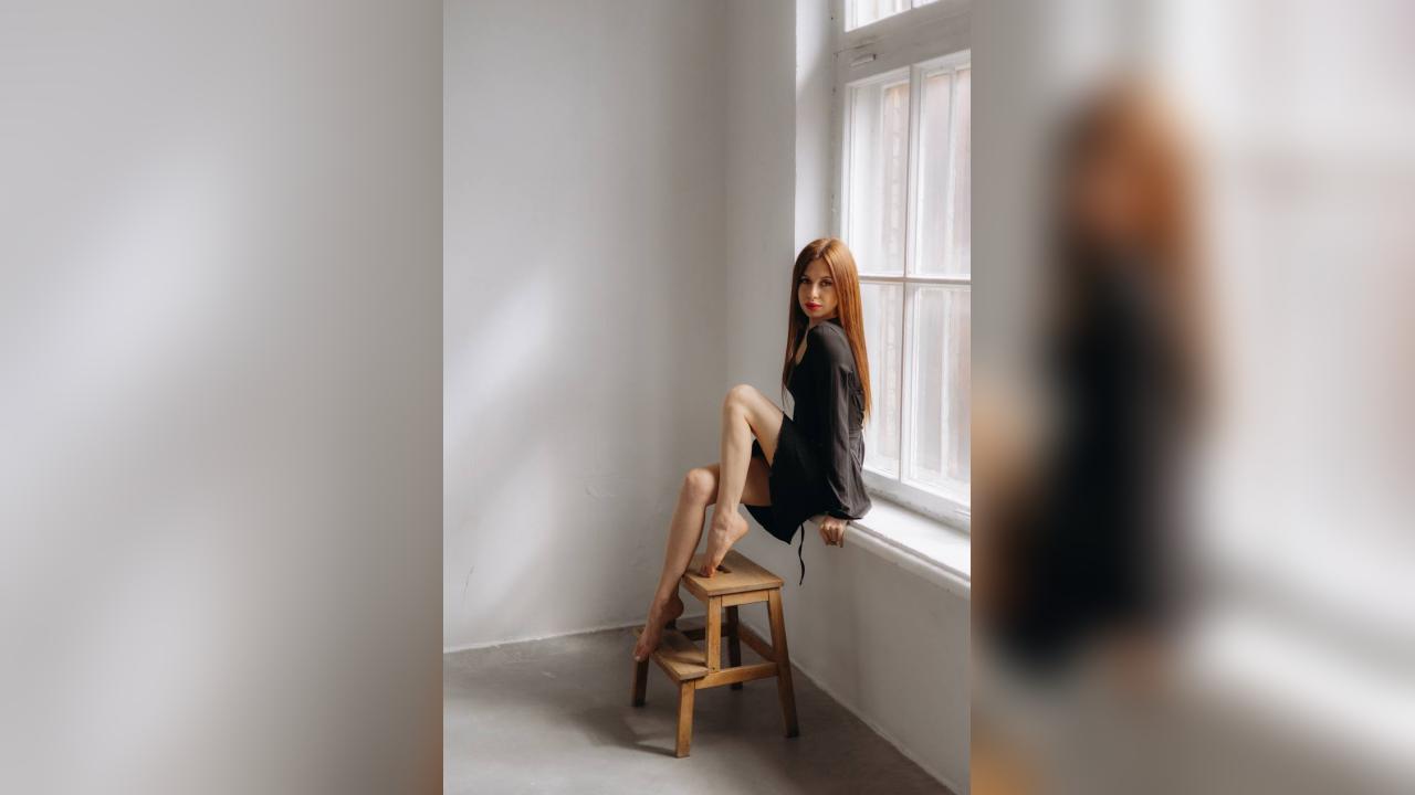 Webcam chat profile for Mary77: Travel