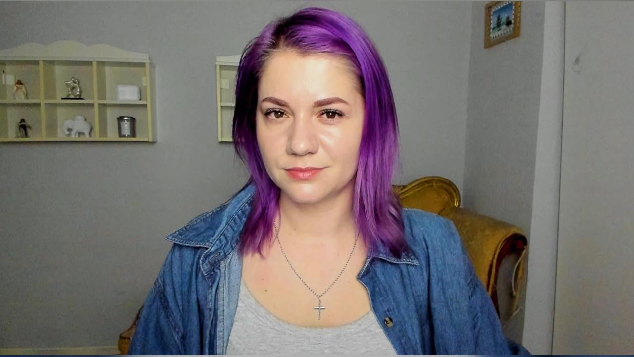 Webcam chat profile for MariaStone: Legs, feet & shoes