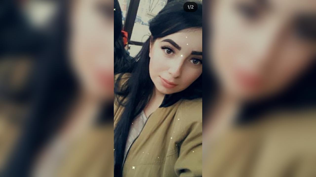 Webcam chat profile for SweetCheeks11