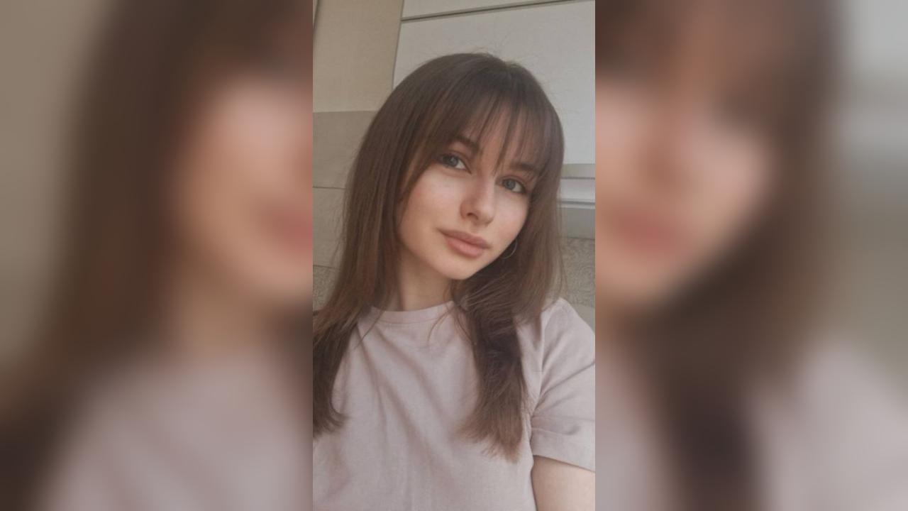 Webcam chat profile for 001GOODGIRL: Cooking