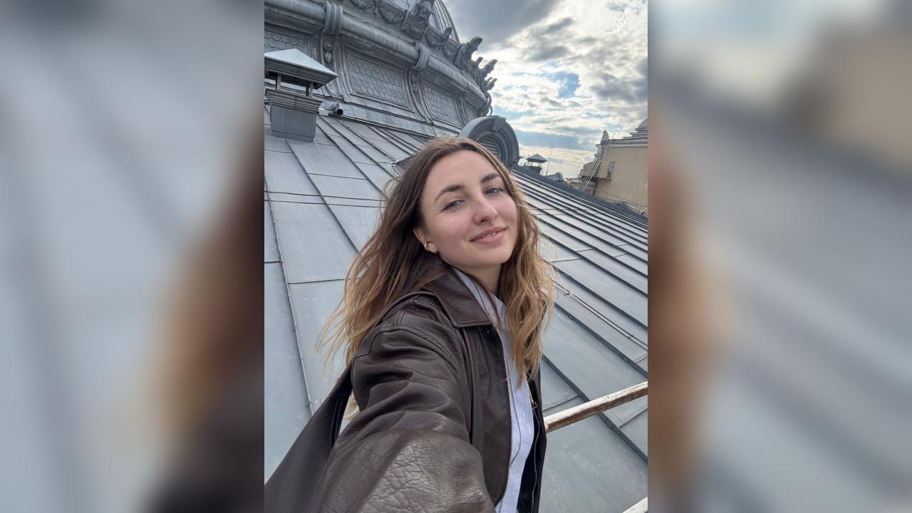 Webcam chat profile for LovelyAura