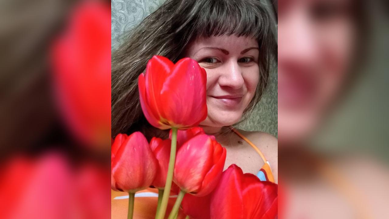 Webcam chat profile for Velinae: Ask about my Hobbies