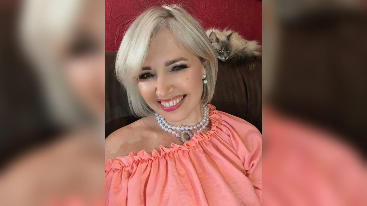 Webcam chat profile for 1Kira: Ask about my Hobbies